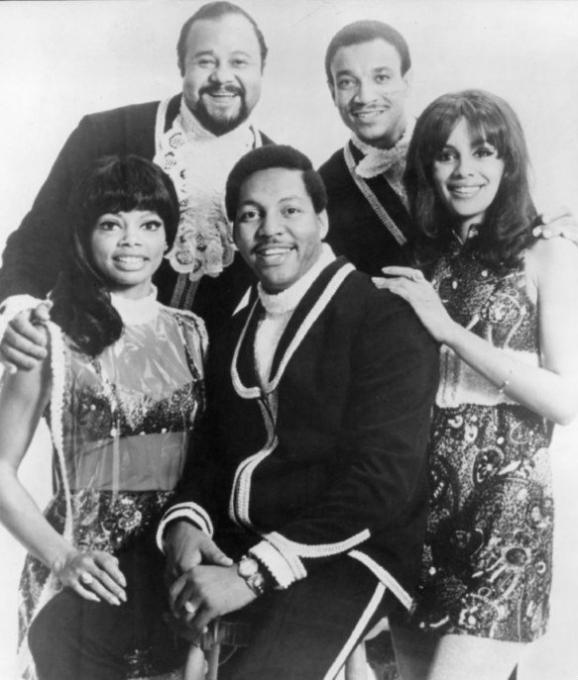 5th Dimension at Pollak Theatre at Monmouth University