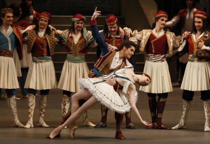 Bolshoi Ballet: Le Corsaire - Broadcast at Pollak Theatre at Monmouth University